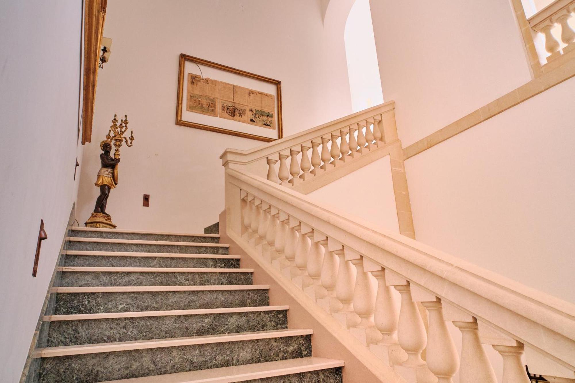 ホテル Palazzo Scarciglia ミネルヴィーノ・ディ・レッチェ エクステリア 写真